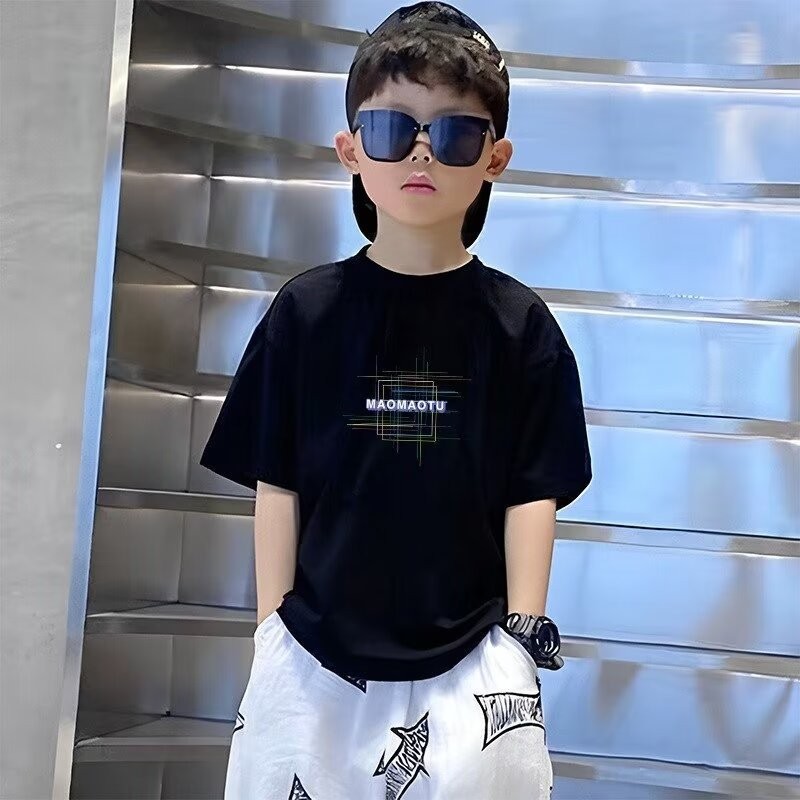 Boys' short-sleeved T-shirt